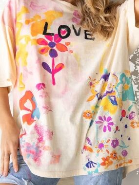 Natural Life easy tee one size love oversized t shirt floral spring graphic